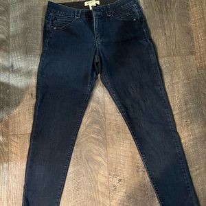 Democracy “ab”solution jeans